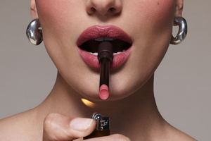 Why skinny cigarette-shaped lipsticks are back in vogue